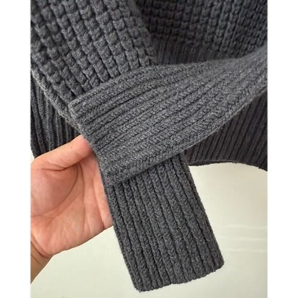 Everlane Gray 100% Merino Wool Knit Turtleneck Pullover Sweater w/Side Slits-S - Picture 4 of 6